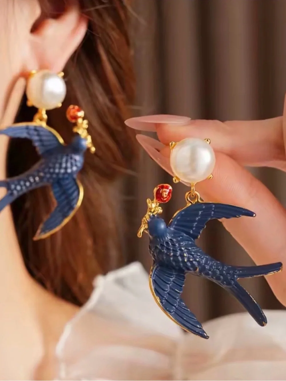 Anthropologie statement bird